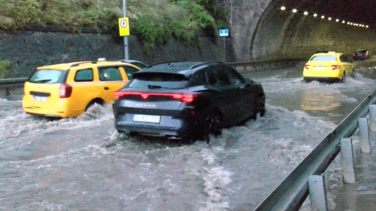 İstanbul'da sağanak etkili oldu