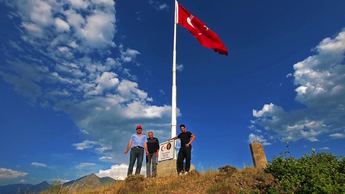 Erzurum'da şehit Neşe Alten'in adını bin 215 rakımlı tepede yaşattı