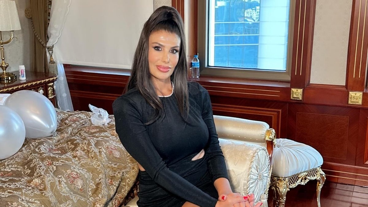 Hatice abonelik sistemi açanları ünlüleri eleştirdi: Bu kendini pazarlamak