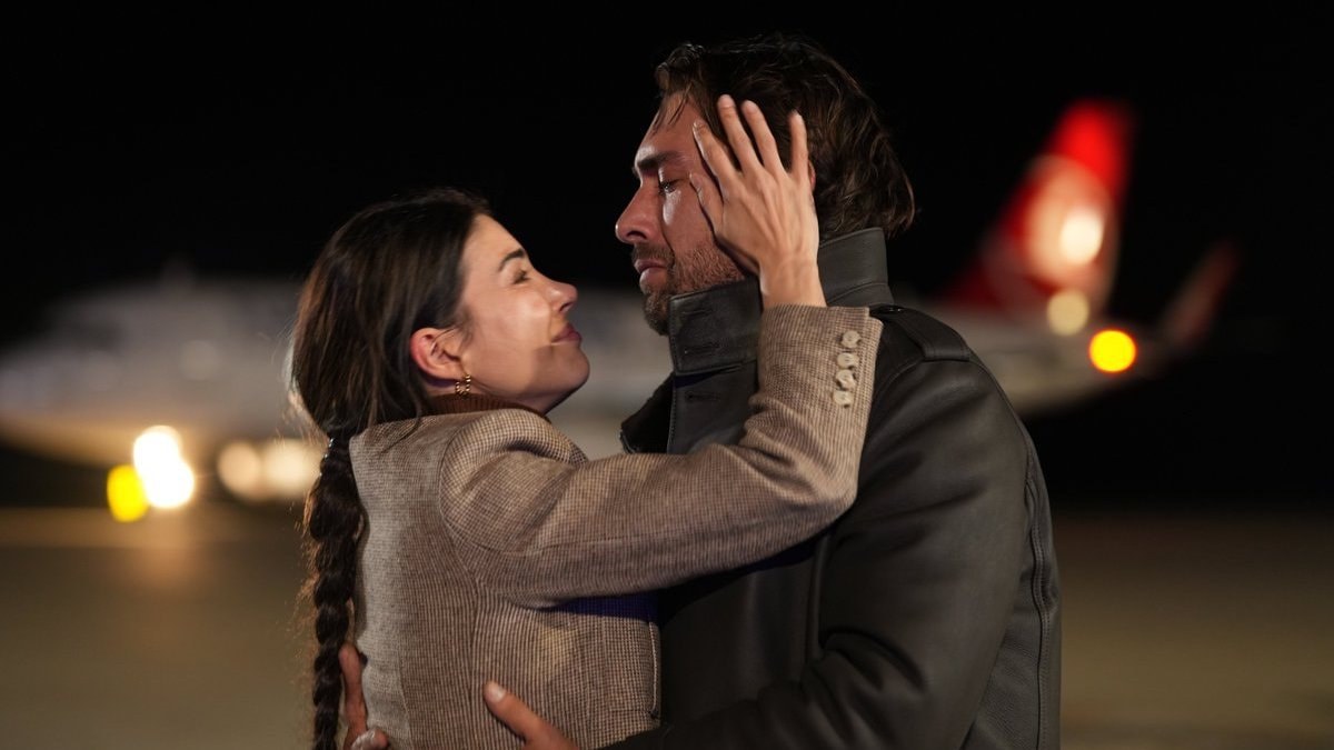 Taşacak Bu Deniz'e soyağacından biri geliyor: Esme'ye kök söktürecek