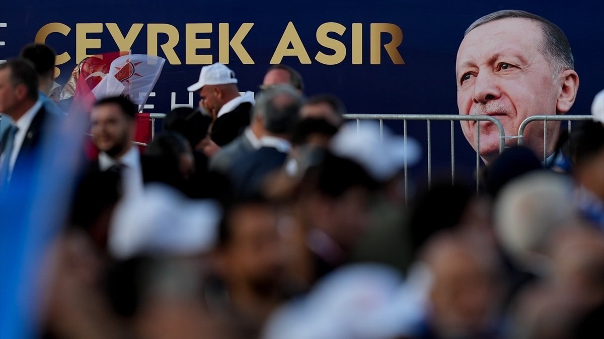 AK Parti 25'inci yıl vizyon belgesini yayımladı: Hedef büyük ve güçlü Türkiye