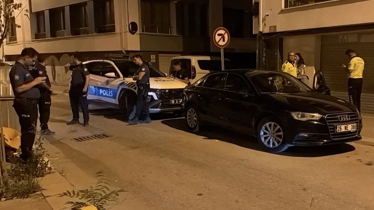 Eskişehir'de "dur" ihtarına uymayan sürücüye 210 bin lira ceza