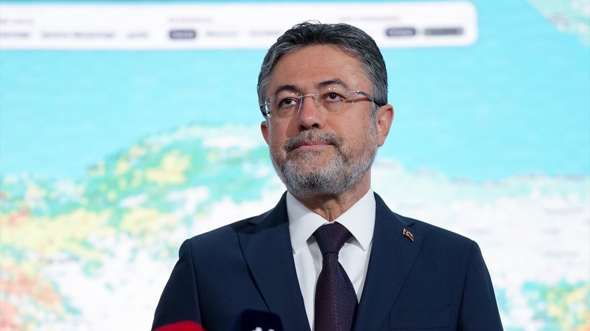İbrahim Yumaklı: 260 yangından 258'i kontrol altında