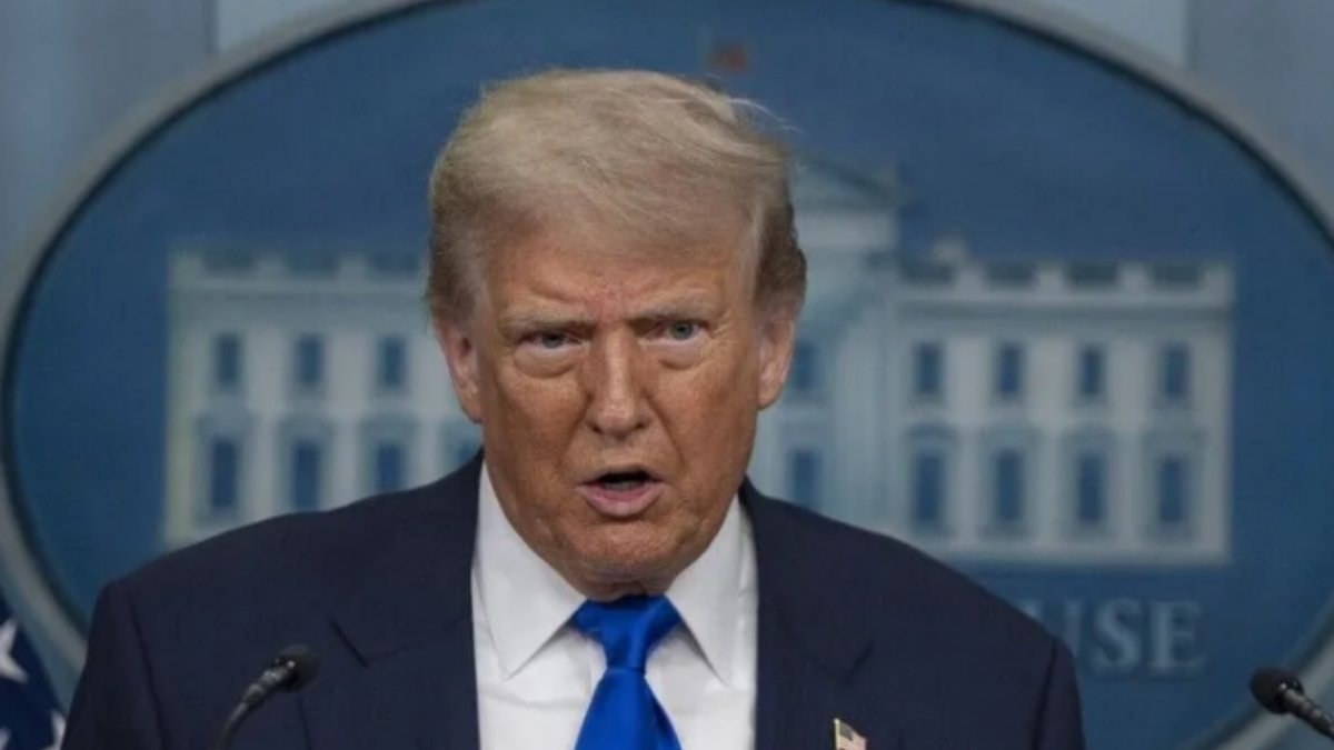 İran'dan Trump'a: Blöfler yerine kendi güvenliğinden endişelen