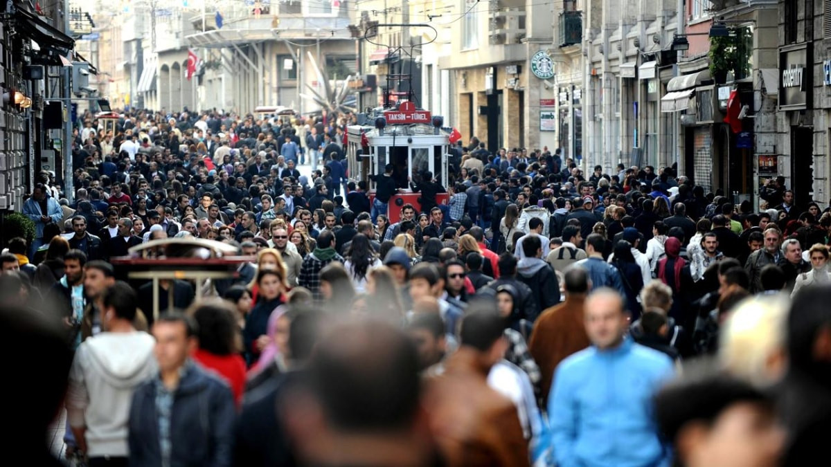 Türkiye'nin nüfusu 86 milyon 320 bini geçti