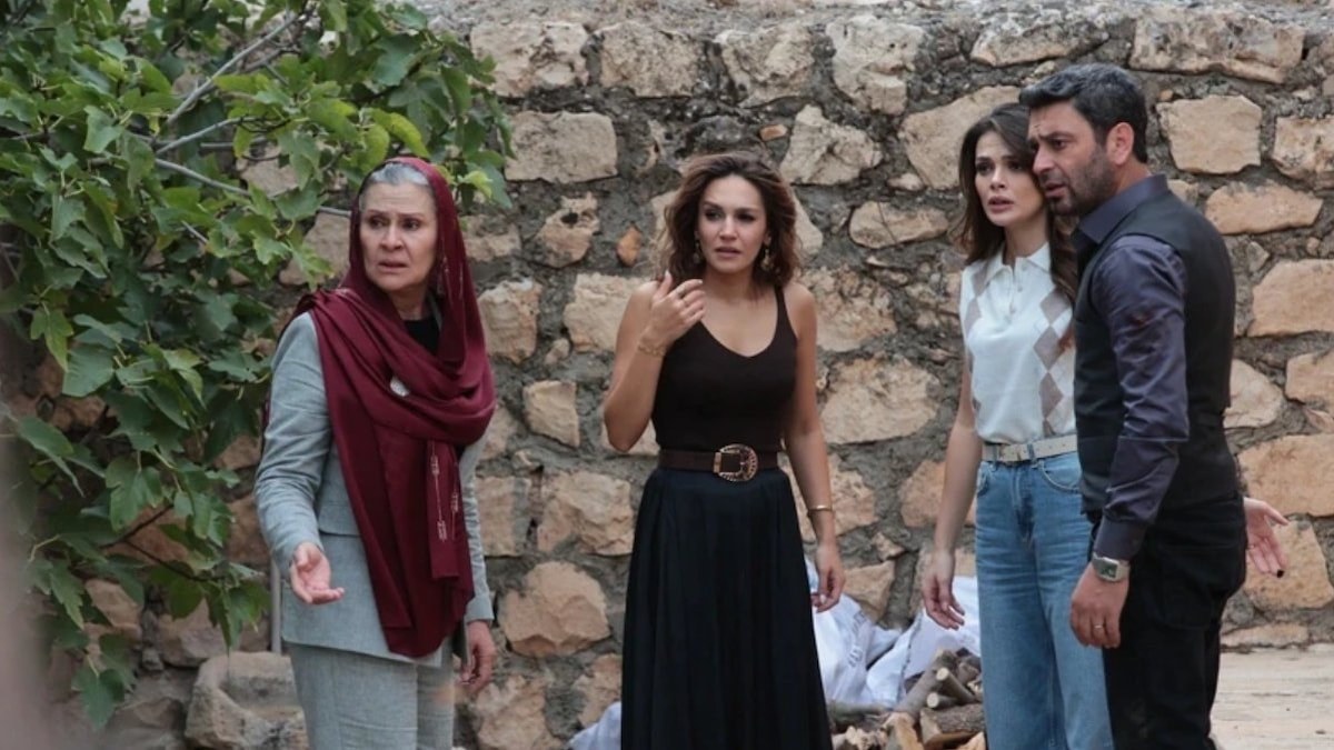 Yaprak Dökümü’nün yıldızı Uzak Şehir kadrosunda: Yeni karakter belli oldu