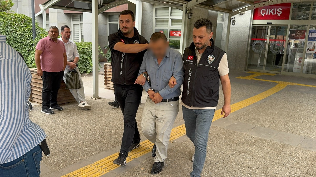 Aksaray’da eşini 5 yerinden bıçaklayarak ağır yaraladı