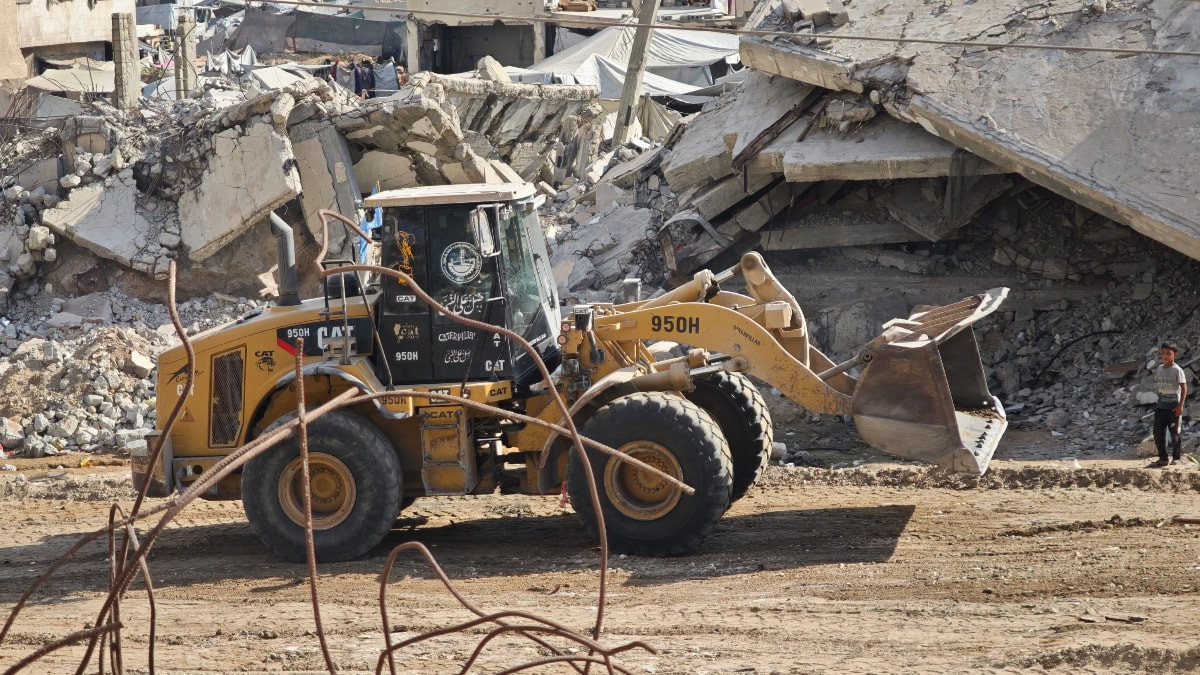 Gazze’de 61 milyon ton enkaz: Yıkıntıların altında 10 bin kişinin cesedi aranıyor