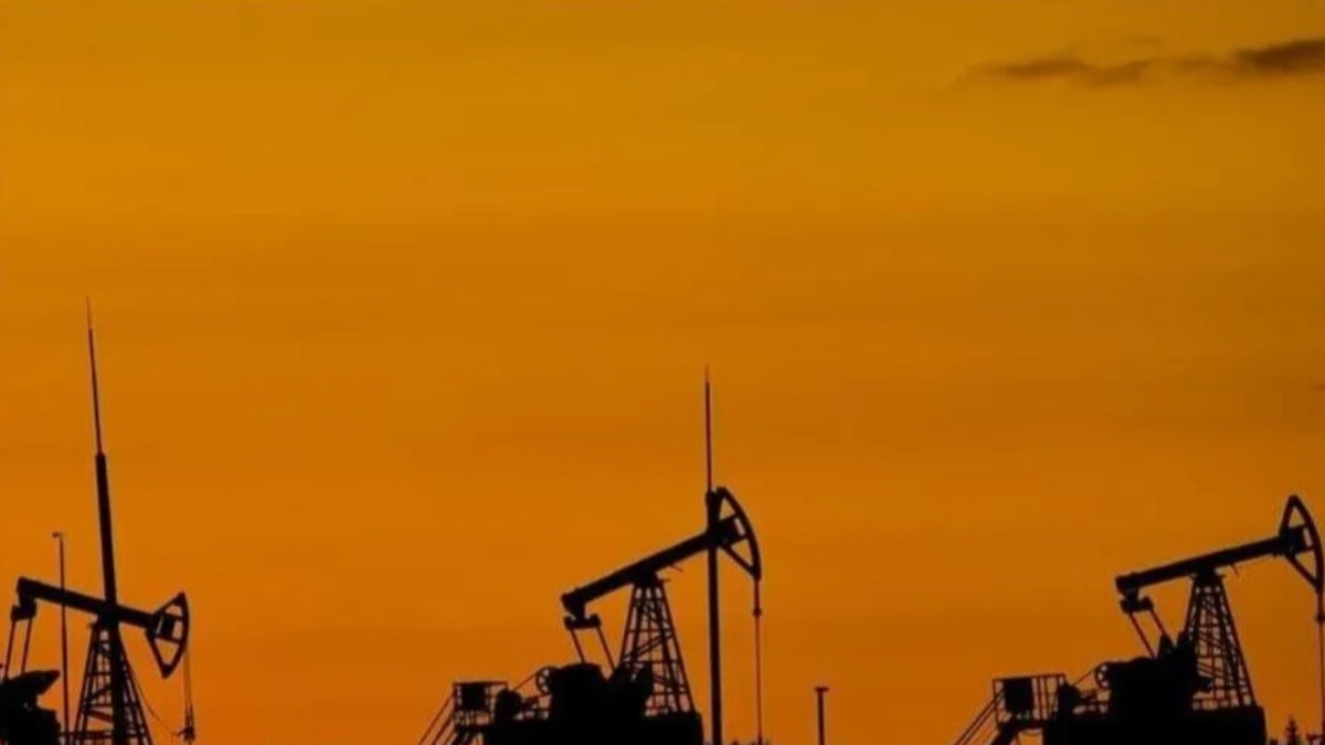 Irak, günlük petrol ihracatını 3 milyon varile çıkarıyor
