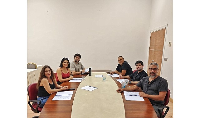 Yenişehir'de tiyatro perdesi aralanıyor