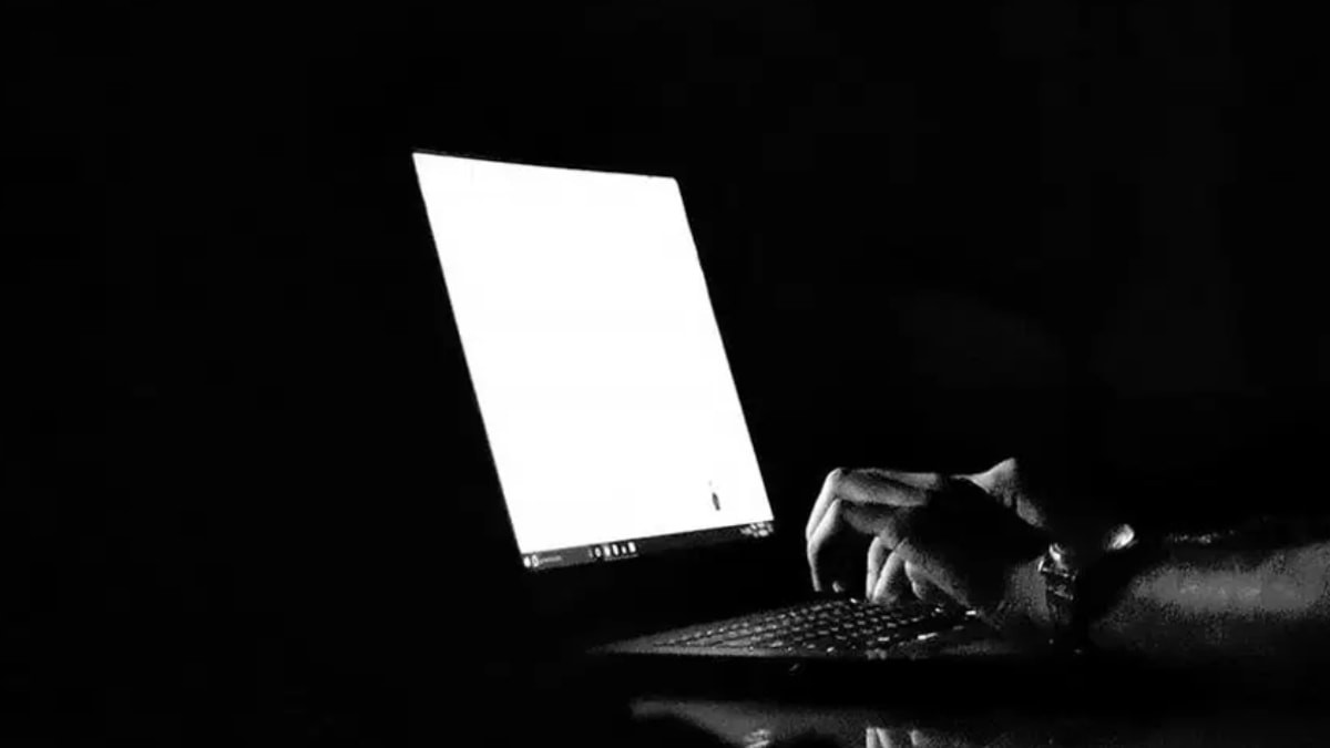 Avrupa’da kamu kurumlarına ait birçok internet sitesi devre dışı kaldı