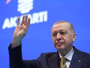 Cumhurbaşkanı Erdoğan, AK Parti Genel Başkanlığına yeniden seçildi