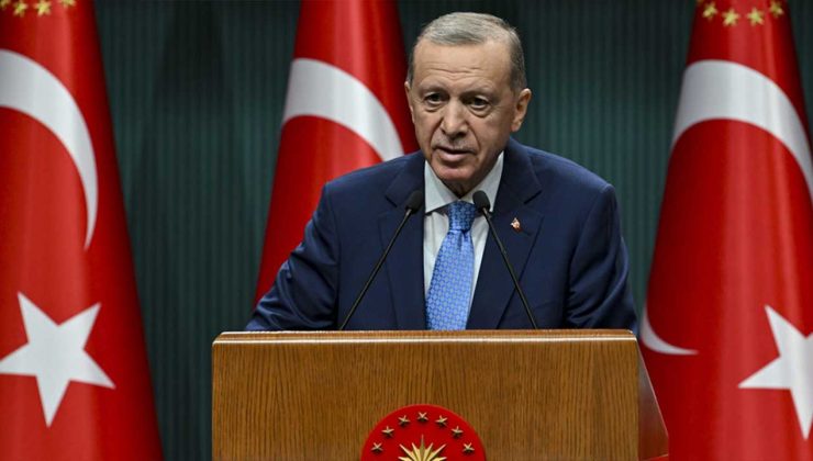 Cumhurbaşkanı Erdoğan, Fransa Cumhurbaşkanı Macron'la telefon görüşmesi yaptı