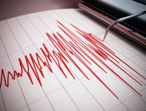 Yunanistan Depremle Mücadele Kurumu Başkanı: Ege’deki adalarda deprem riski devam ediyor