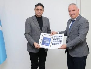 PTT’den İzmir Aliağa’ya özel posta pulu