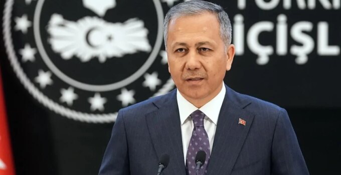 Ali Yerlikaya'dan çevik kuvvet polislerine: Tüm dünyaya göstererek dünyaya örnek oldunuz