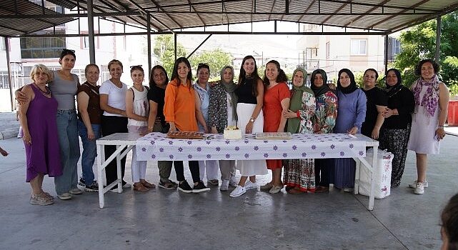 Aliağa Belediyesi’nden Helvacı’da Annelere Özel Eğitim