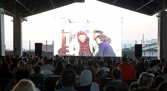 Çankaya’da Açık Hava Sinema Keyfi Neşeli Günler ile Başladı