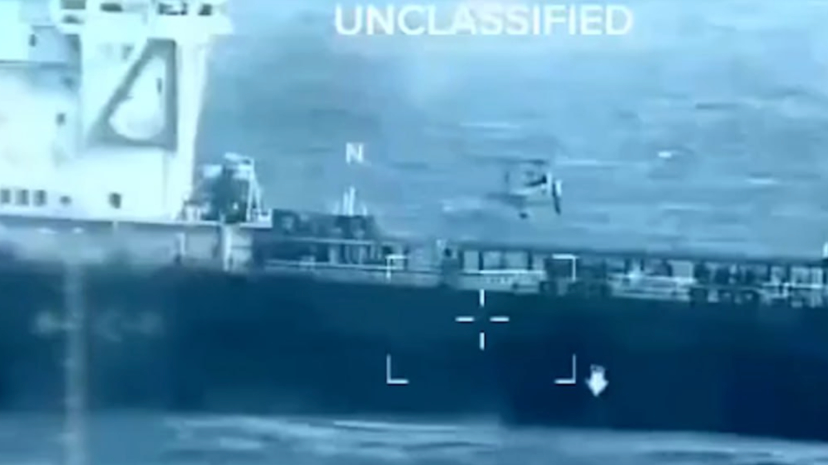 ABD, Venezuela açıklarında bir gemiye el koydu: Operasyonun görüntüleri ortaya çıktı