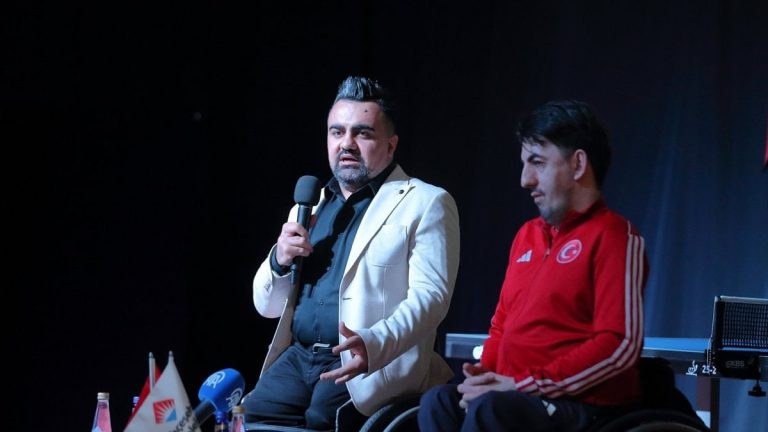 Abdullah Öztürk ve Nesim Turan, Çorum’da öğrencilerle buluştu