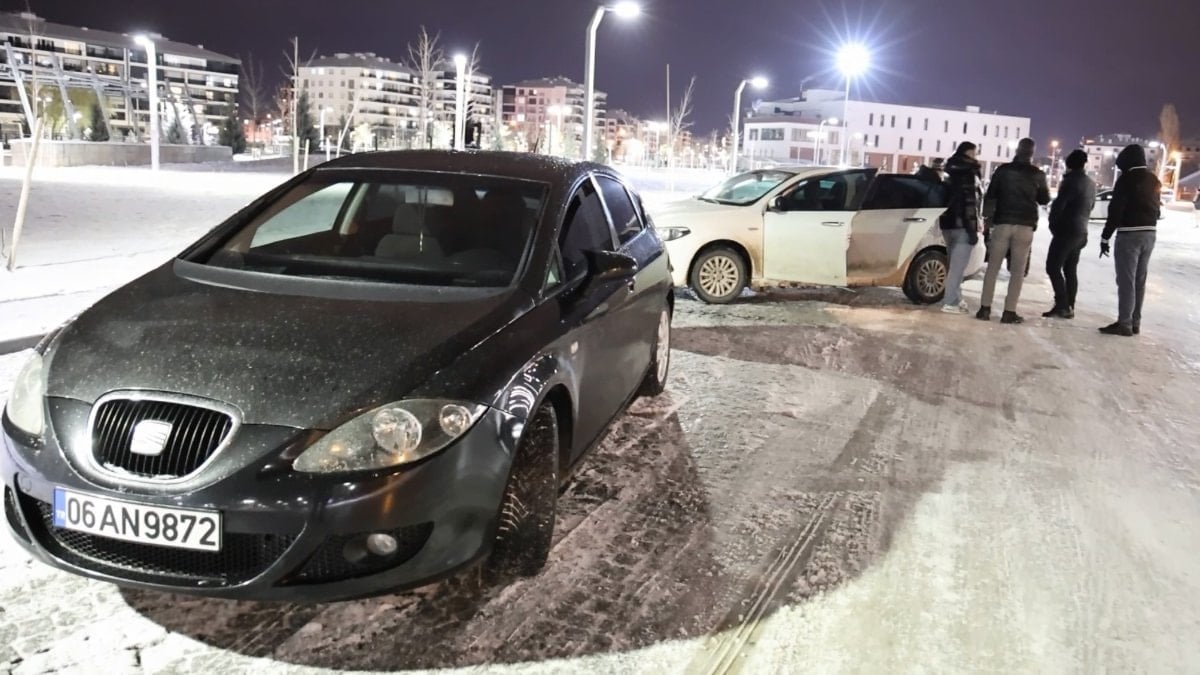 Aksaray’da drift yapan 2 sürücüye 111 bin lira ceza