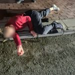 Aksaray’da kendini yere atıp çığlık atan kadın polisi görünce kaçmak istedi