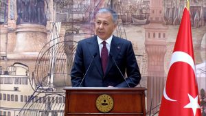 Ali Yerlikaya: Kırmızı bültenle aranan 588 kişi yakalandı