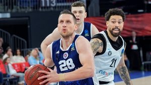 Bahçeşehir Koleji, Veolia Towers’a fark attı