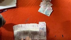 Bartın’daki kumar baskınında  24 bin 825 TL ele geçirildi