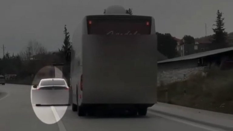 Burdur’da trafik güvenliğini tehlikeye sokan sürücünün ehliyetine el konuldu