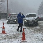 Büyükşehir Zabıtası kar kış dinlemiyor