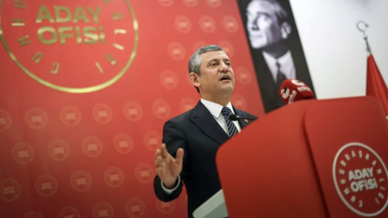 CHP’de Cumhurbaşkanlığı Aday Ofisi’nin arka planı değişti