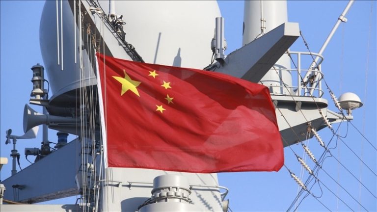 Çin, Tayvan’ı kuşatan askeri tatbikatını sürdürüyor