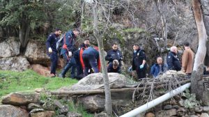 Denizli’de kayıp Alzheimer hastası dere yatağında ölü bulundu