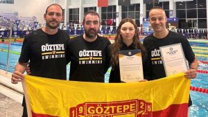 Derin Akar, 11 yıllık Türkiye rekorunu kırdı