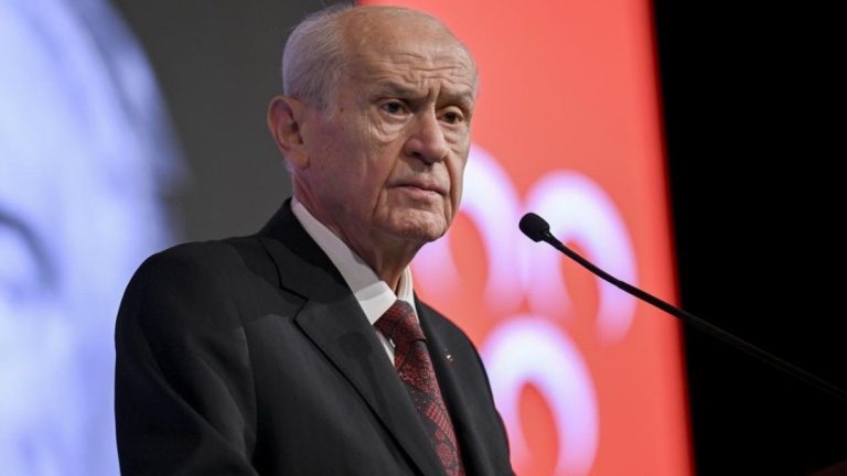 Devlet Bahçeli: Uçak kazası düşündürücü