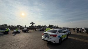 Diyarbakır’da tahliye heyecanı: Birçok aile cezaevi önünde toplandı