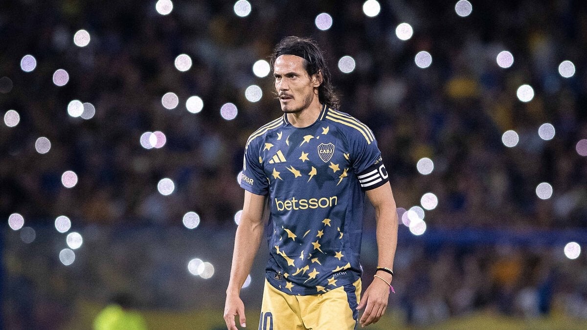 Edinson Cavani futbolu bıraktı