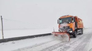 Erzincan’da kar yağışı etkili oluyor