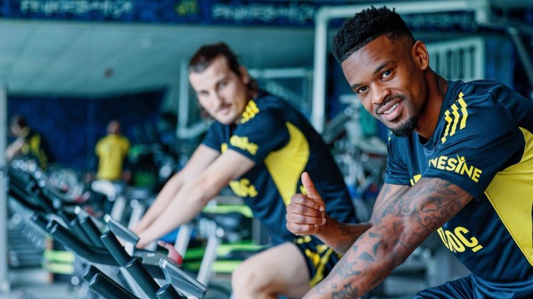 Fenerbahçe’de Beşiktaş derbisinin mesaisi başladı