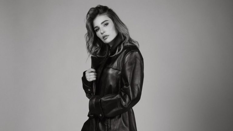 Gonca Vuslateri, çocukluğunu anlattı: Gürültülü bir evde büyüdüm