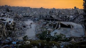 İsrail, Gazze’nin çeşitli bölgelerine saldırılarını sürdürüyor