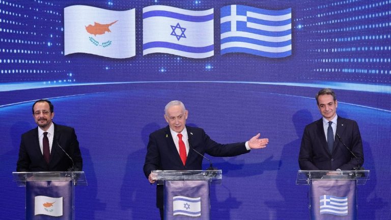 İsrail, Yunanistan ve GKRY arasında üçlü askeri çalışma planı imzalandı