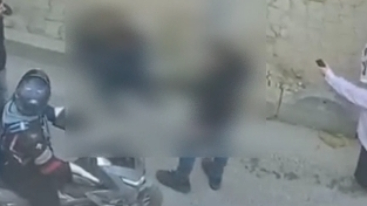 İstanbul’da kadını taciz ettiği iddia edilen şüpheliyi çevredekiler darbetti