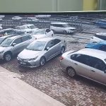 İstanbul’da ödedikleri borcu banka çıkışında silah zoruyla geri aldılar