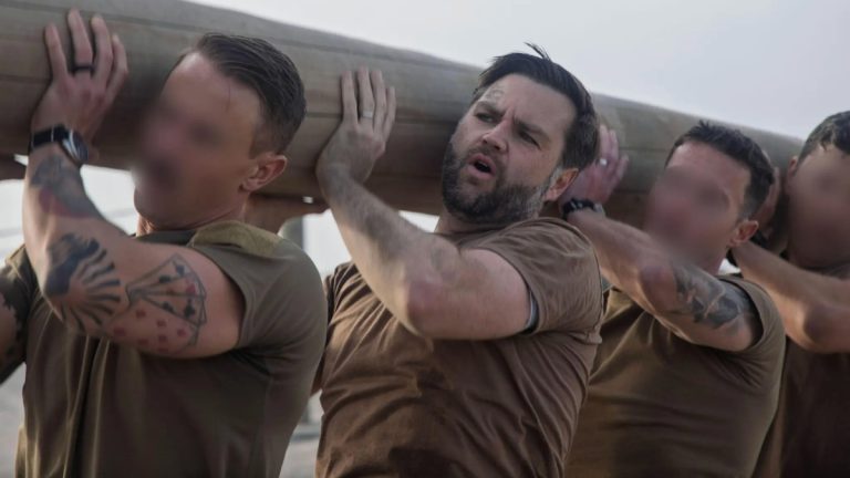 JD Vance ‘Navy SEAL’ komando eğitimine katıldı