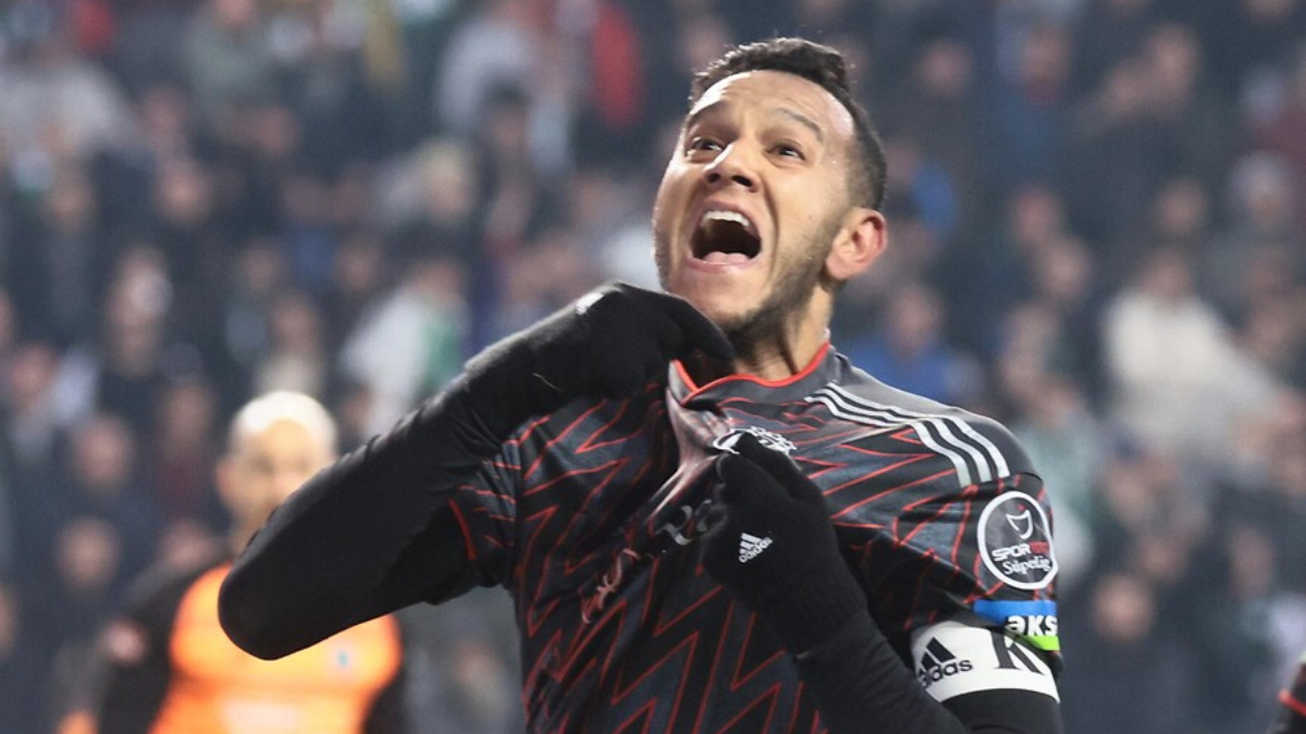 Josef de Souza’dan derbi mesajı!