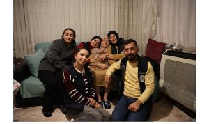 Kartepe’de Kandil Bereketi Evlere Taşındı