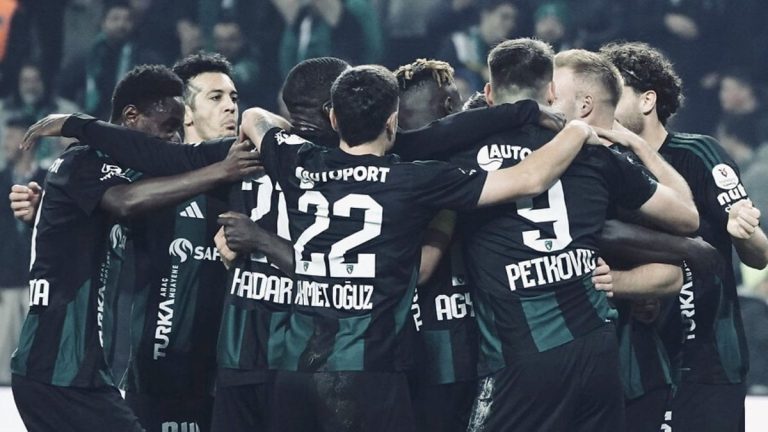 Kocaelispor’da gollerin çoğunda Petkovic ve Tayfur Bingöl imzası