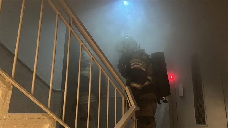 Kütahya’da çakmakla oynayan 6 yaşındaki çocuk evi küle çevirdi